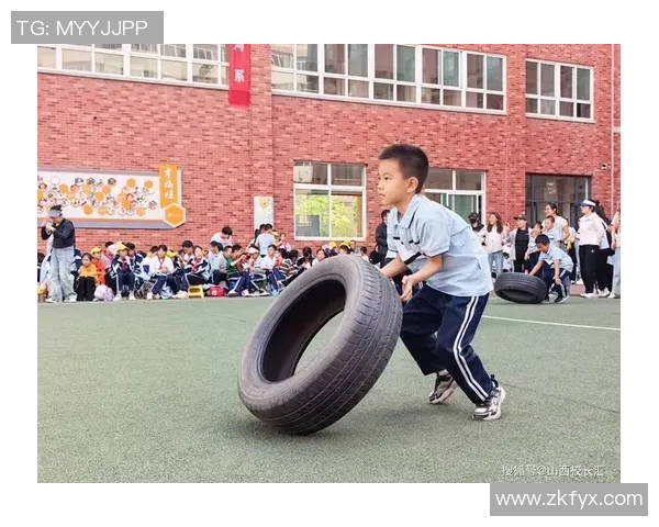 幼儿园运动会精彩纷呈篮球比赛展现小朋友们的团结与拼搏精神